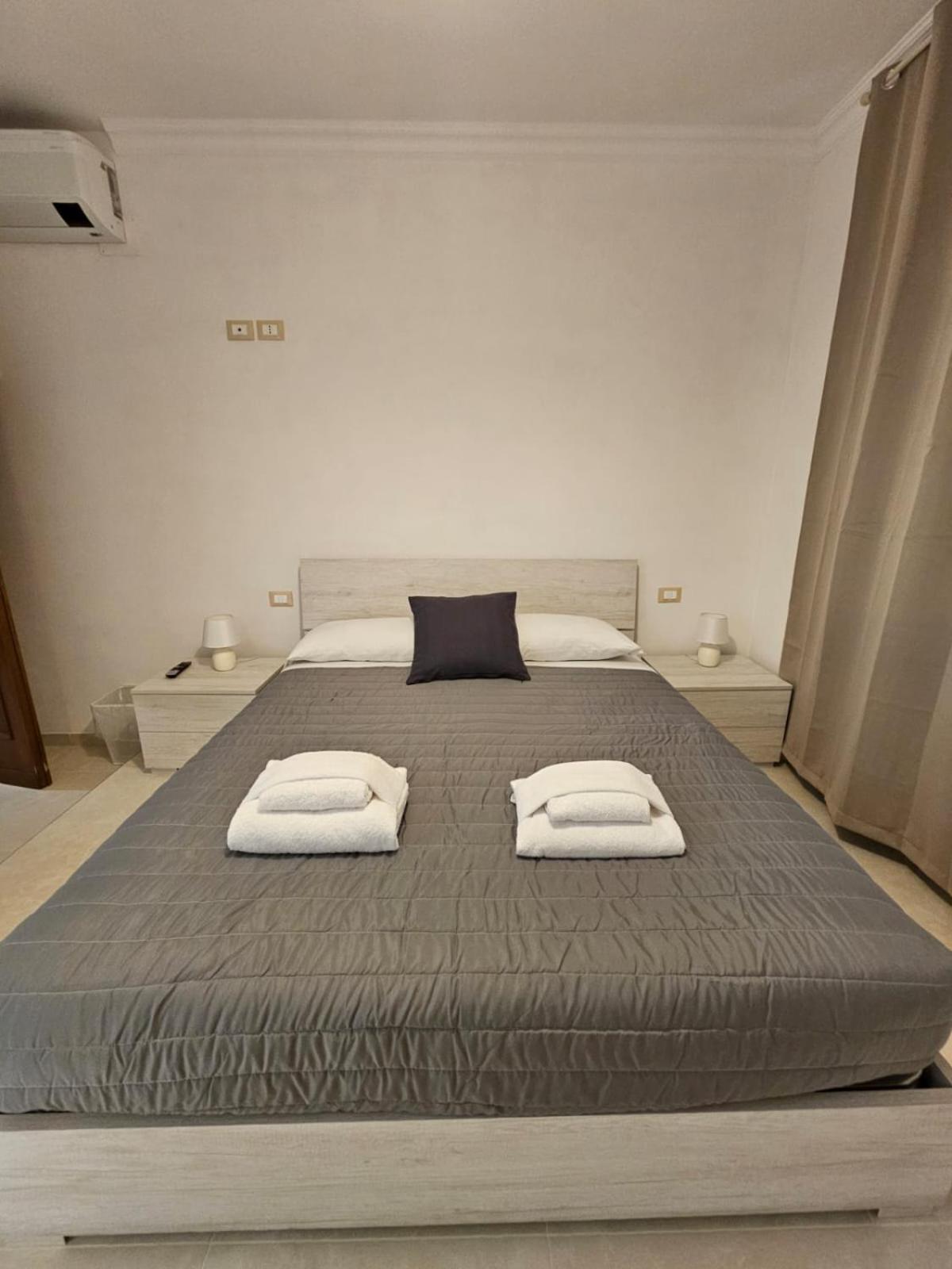 Be Your Home - Stendardi'S House Rom Eksteriør billede